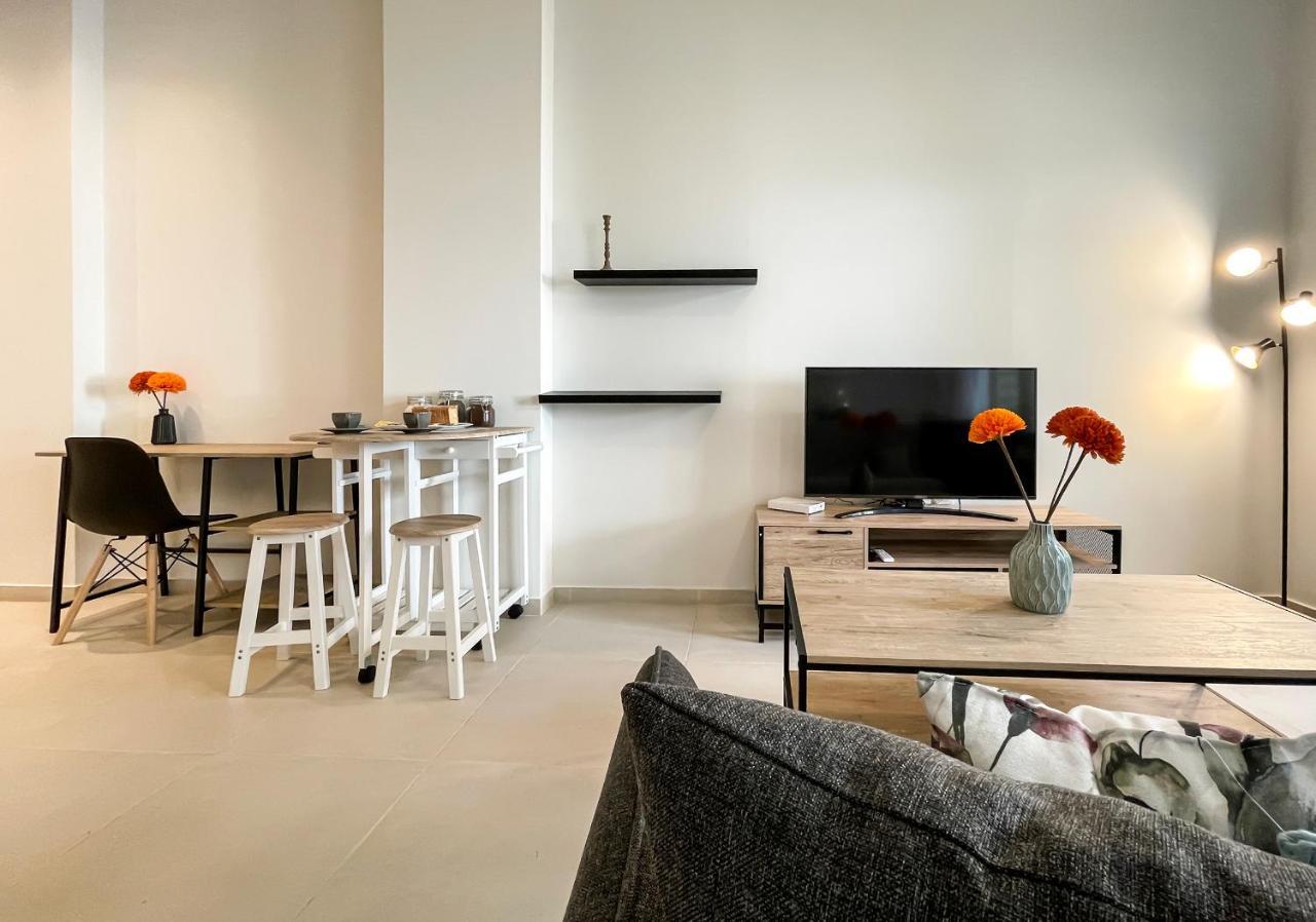 Апартаменти Soho Modern 55Sqm Studio With Secret Garden Афіни Екстер'єр фото